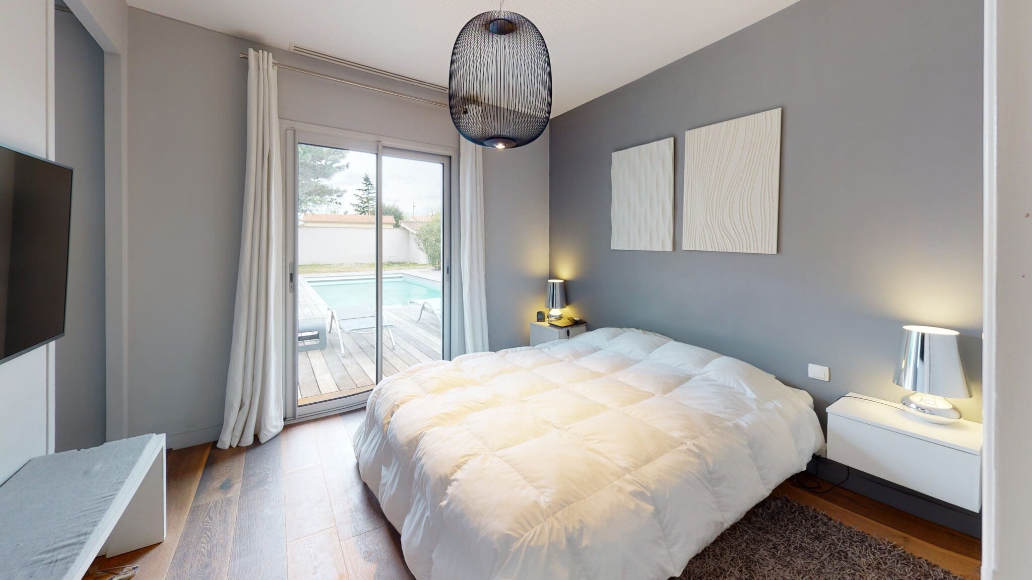 Villenave-Dornon-Bedroom (1)