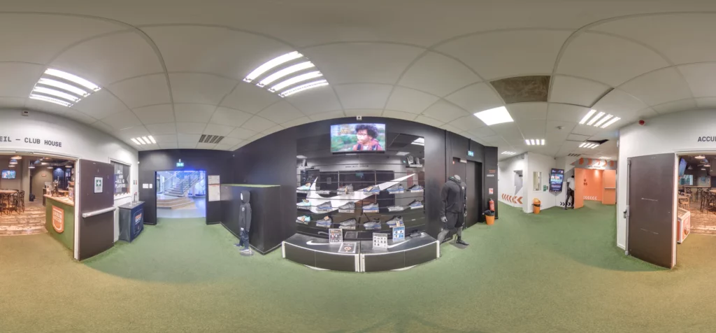 Visite virtuelle accueil centre sportif Urban Soccer
